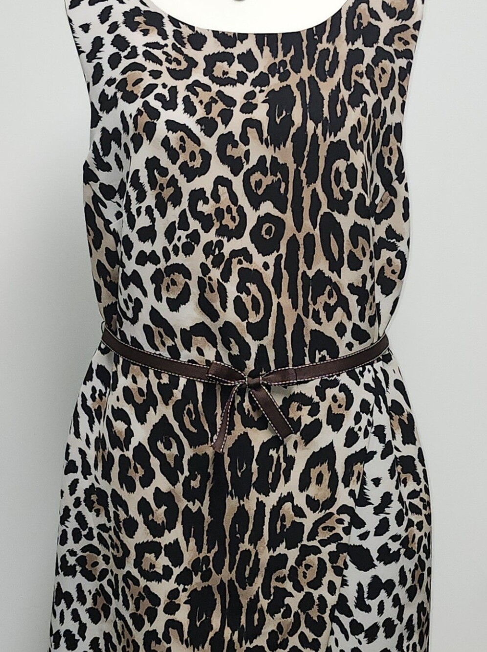 Cato Leopard Print Sleeveless Midi Dress in Black and Tan